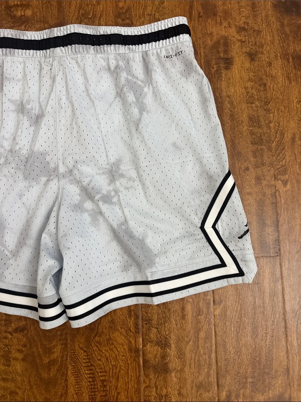 Jordan Men's Light Gray Basketball Shorts with Black Accents